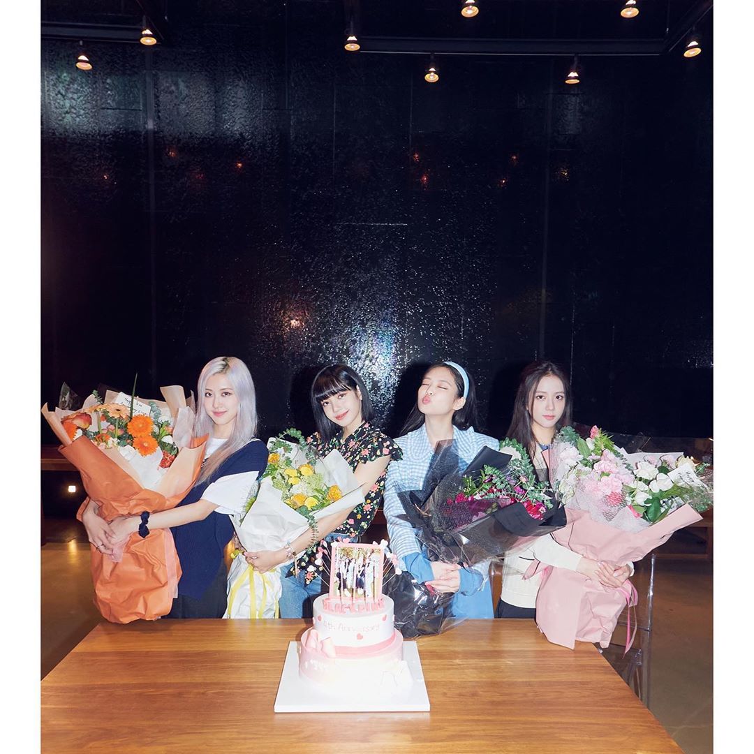 BLACKPINK and BLINK
Our 4 year anniversary 
We love you …