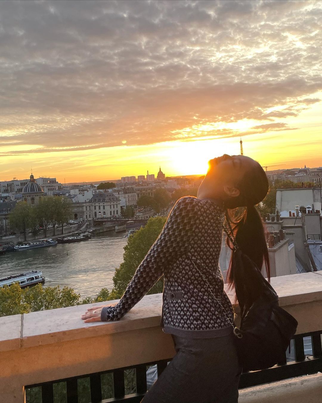 Oh did we miss this Date night with @sooyaaa__ in Paris…