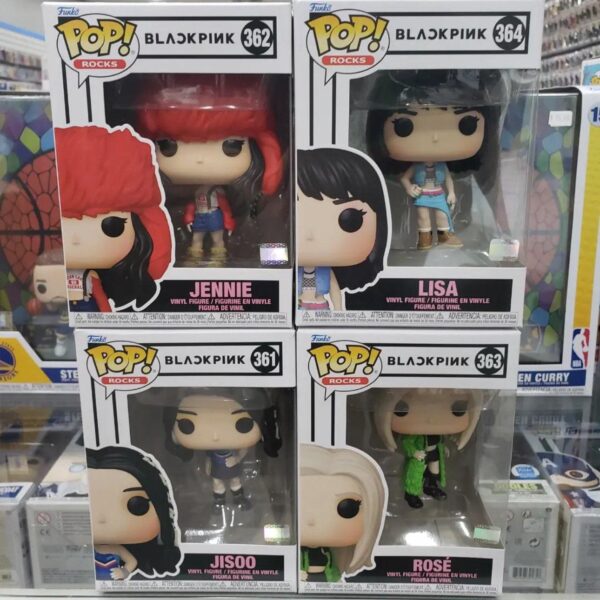 230824 First look at Blackpink funko pops!!