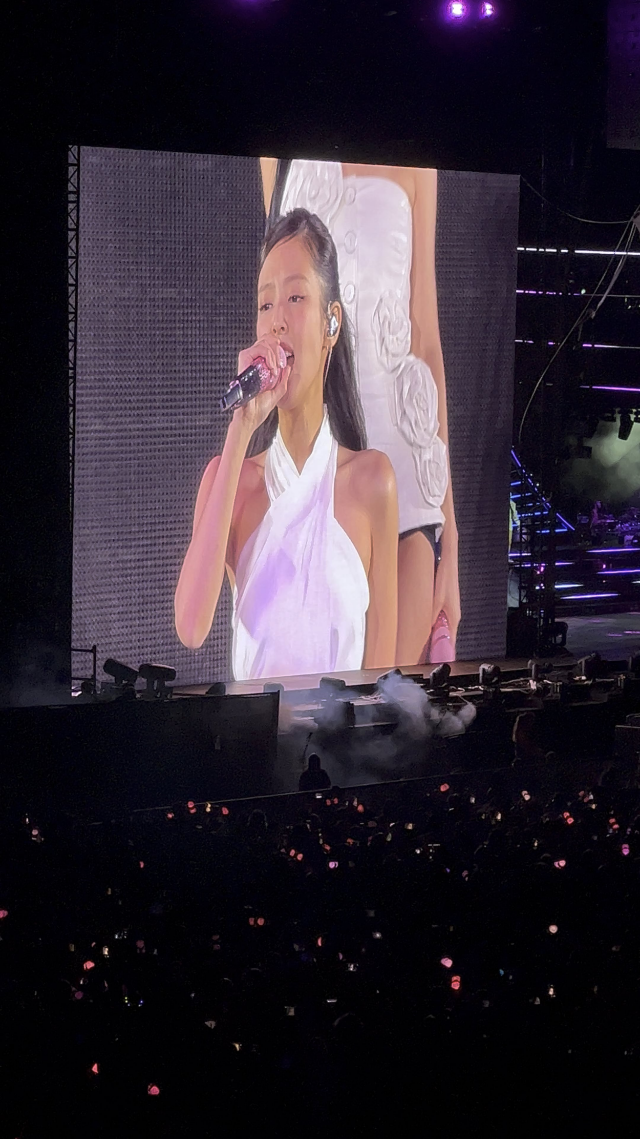 230822 Went to my first ever Blackpink Concert in San Francisco. Took this video. Unreal experience. Will cherish this feeling for a lifetime!