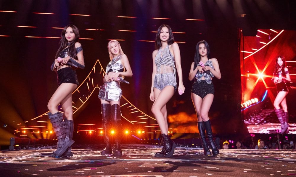 230829 Review: Blackpink Has a Ball at Dodger Stadium to Mark Finale of North-American 'Encore'