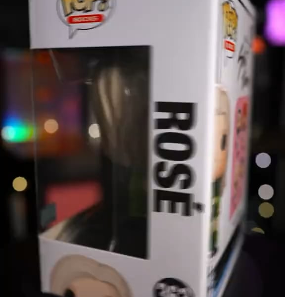 230918 BLACKPINK Funko Pops Out of Box 360° Look