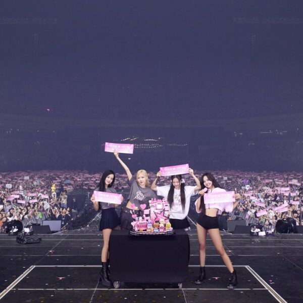 230922 BLACKPINK WORLD TOUR [BORN PINK] FINALE IN SEOUL GROUP PHOTO