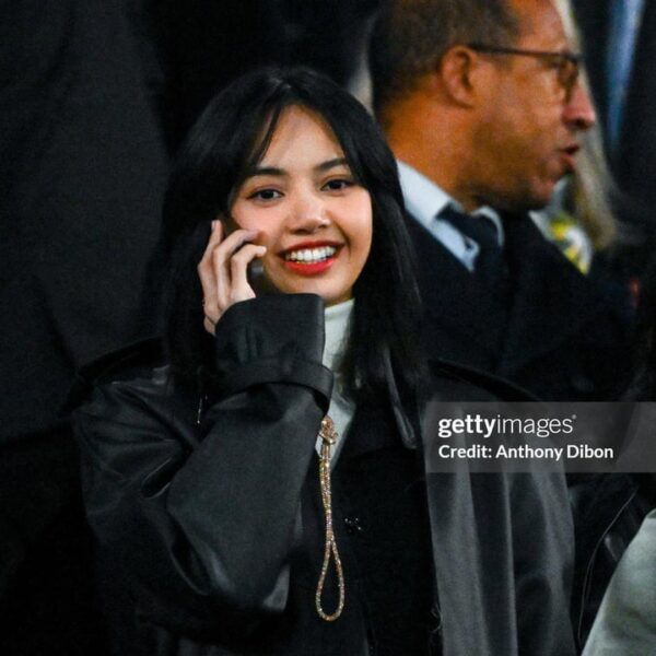 231128 Lisa @ UEFA Champions League match in Paris, France