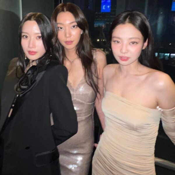 231125 Jennie with Lee Ho-jung and Moon Ga-young @ W Korea’s ‘Love Your W’ Event