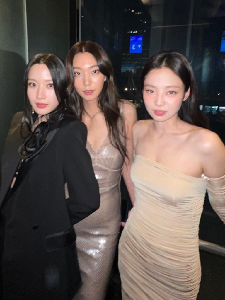 231125 Jennie with Lee Ho-jung and Moon Ga-young @ W Korea’s ‘Love Your W’ Event