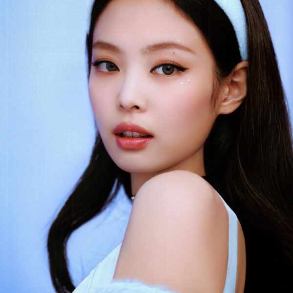 220303 Jennie