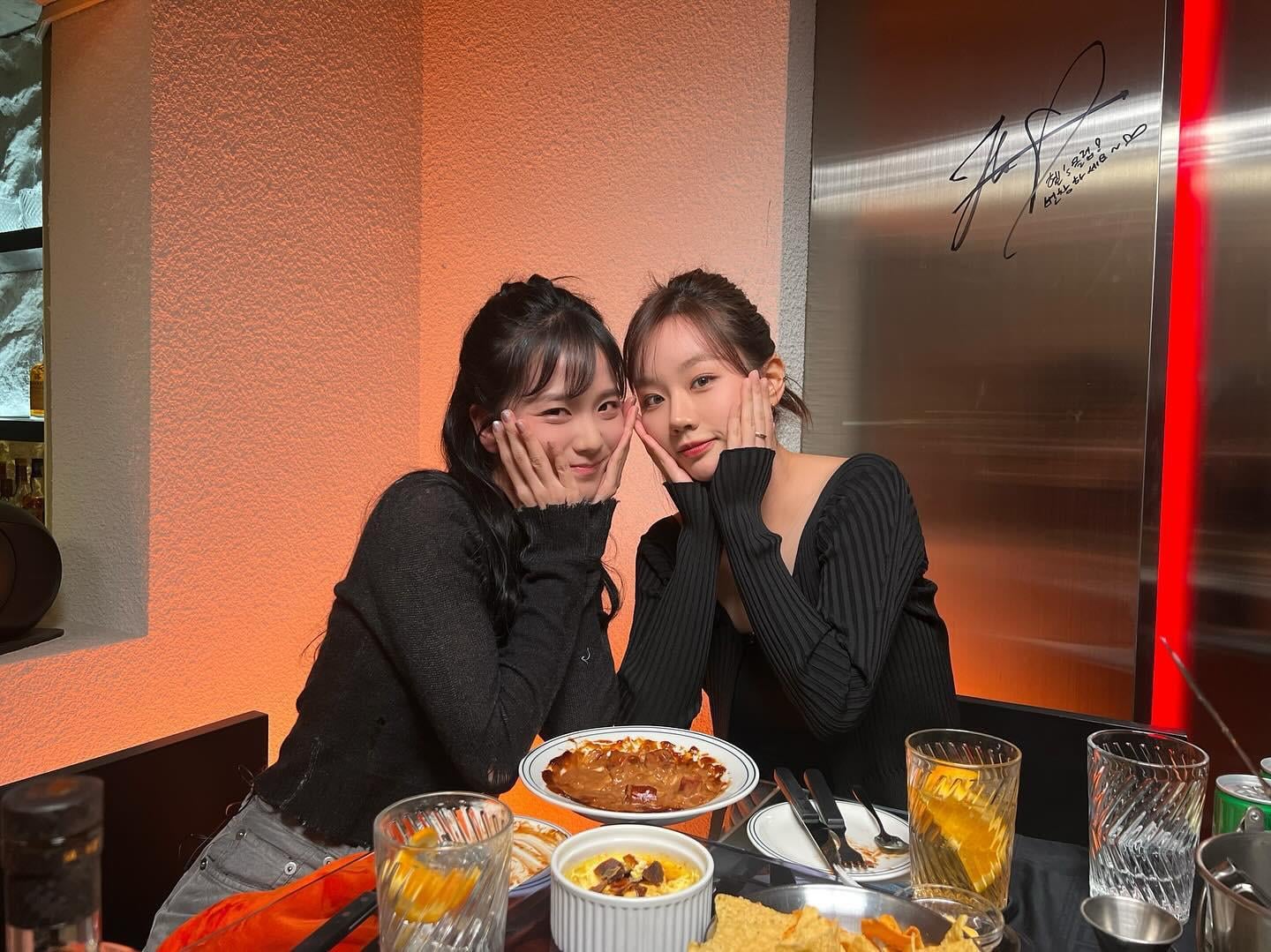 240105 hyeri_0609 IG Update w/ Jisoo