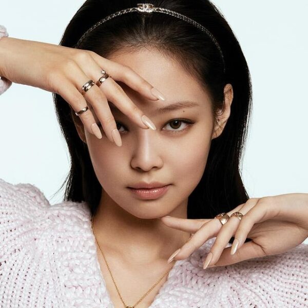 💖Jennie💖 ELLE