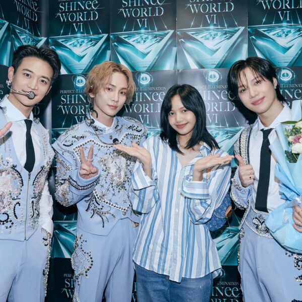 240302 Lisa with SHINee