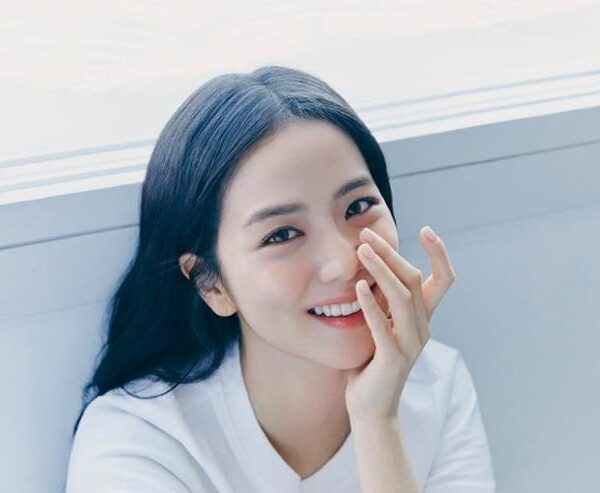 240312 NAVER News: JISOO donates all proceeds from her personal YouTube channel ‘Happiness Index 103%’