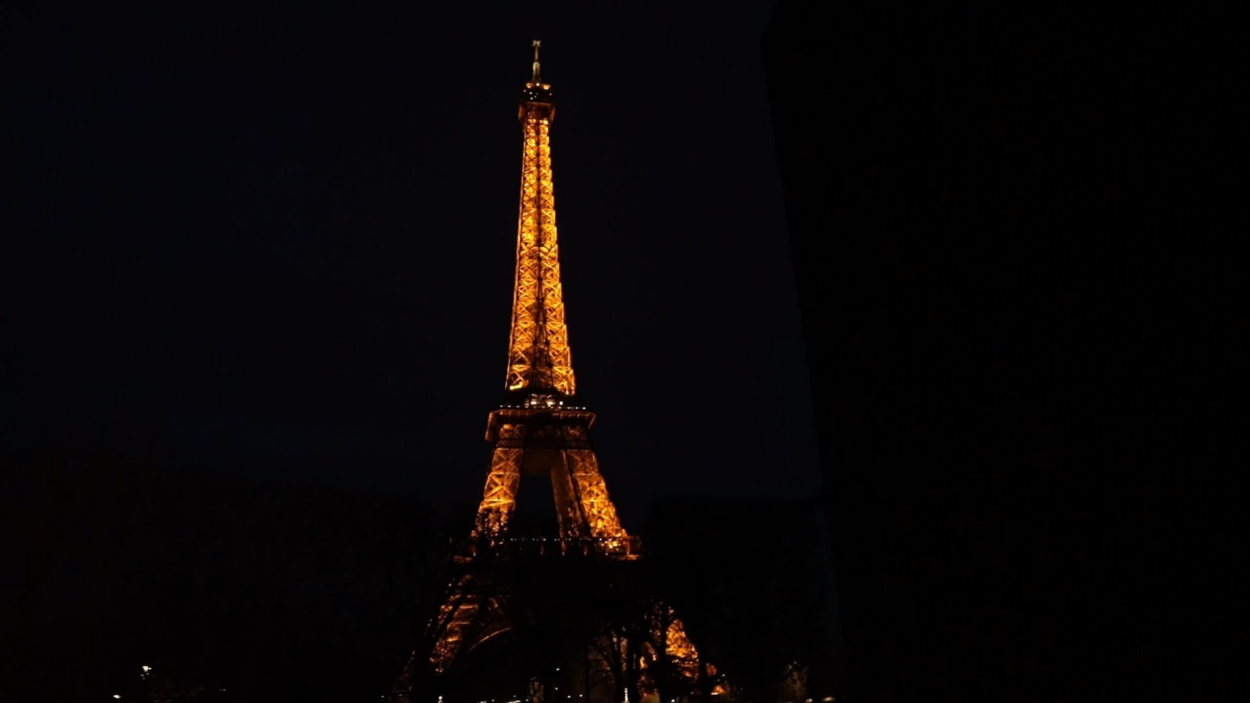 240323 SAINT LAURENT: ROSÉ IN PARIS! By Loïc Prigent