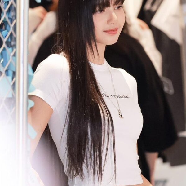 240714 LISA @ 'ROCKSTAR' Pop-up Store in Seoul (Day 2)