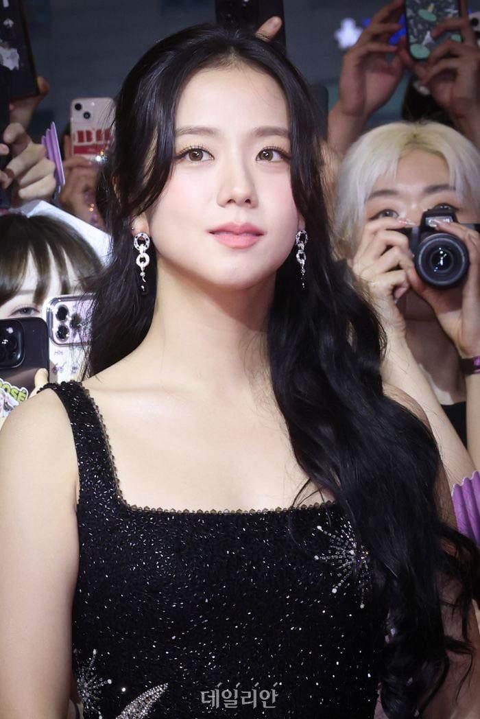 240809 Jisoo