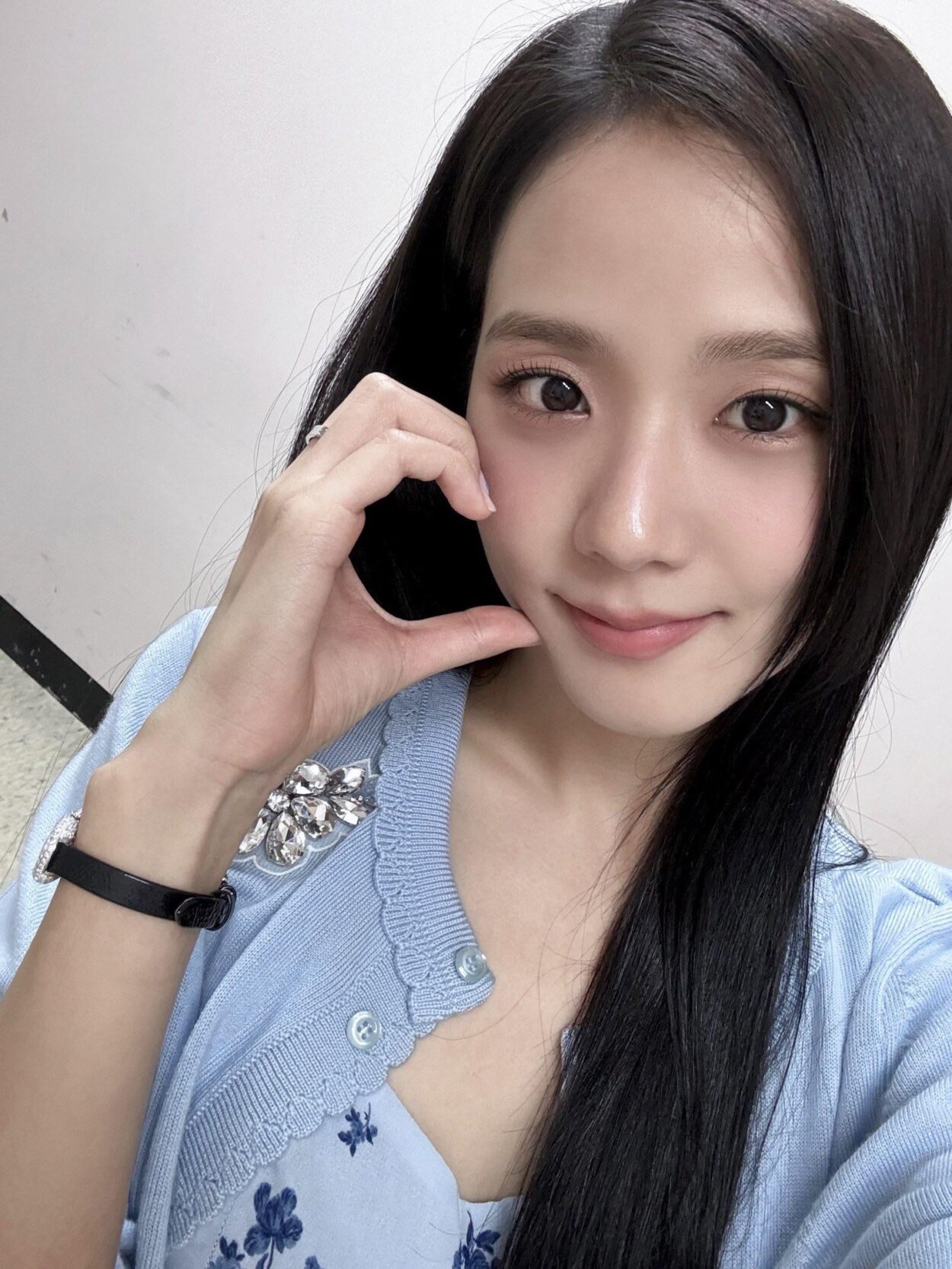 240808 Jisoo Bubble Update