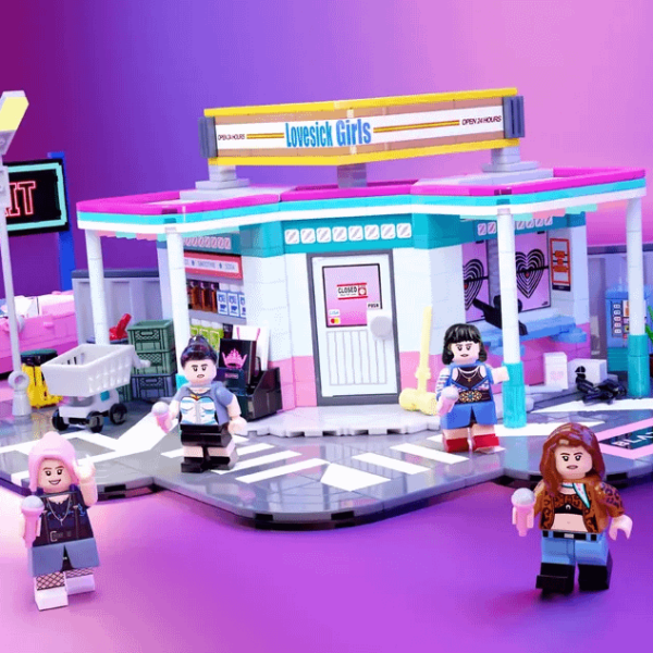 240919 This LEGO IDEAS model called "Blackpink - Lovesick Girls" by user Minibrick Productions has already gained 6,982 supporters - but only by reaching 10,000 votes the model will get the chance of becoming a real LEGO set.