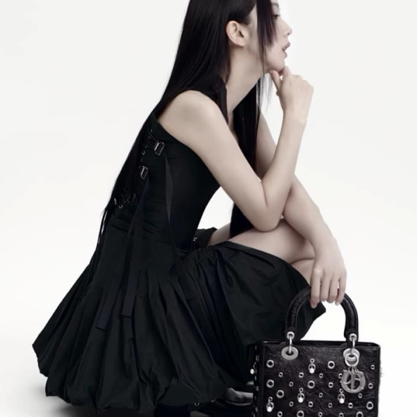 240912 Jisoo for DIOR