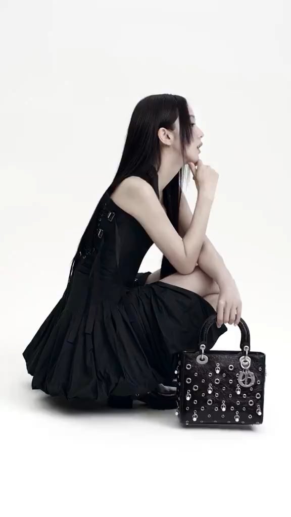 240912 Jisoo for DIOR