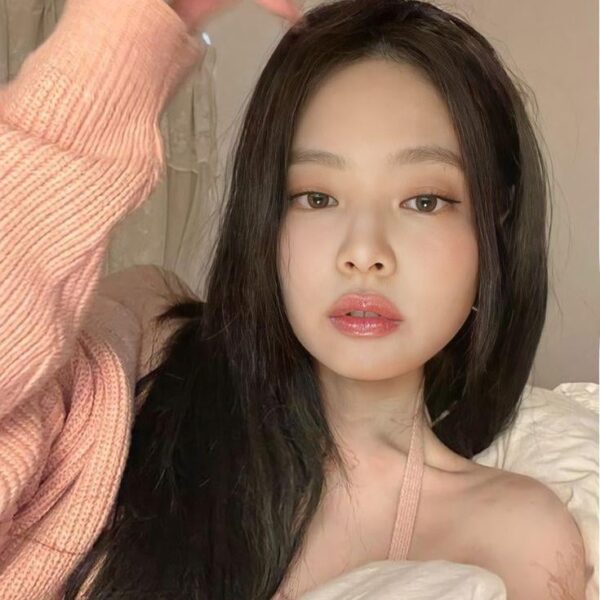 JENNIE is the most beautiful girl