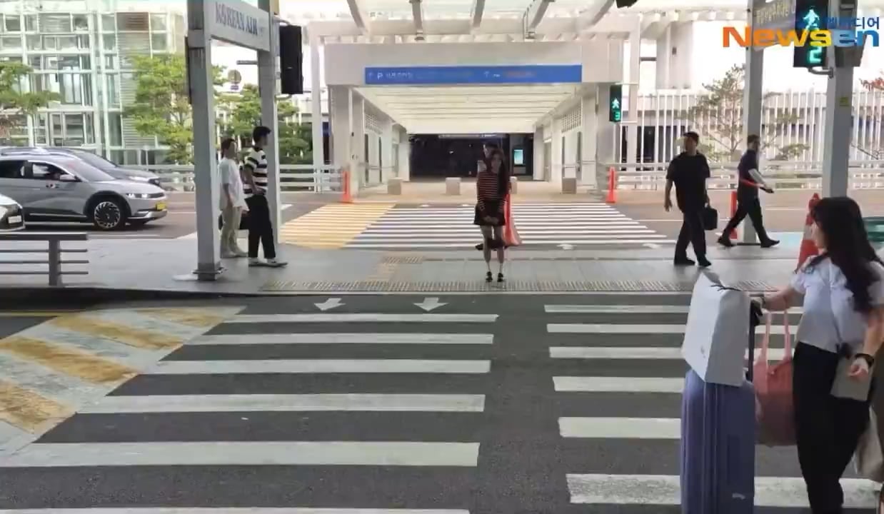 240907 Jisoo @ Incheon International Airport (Departure to New York)