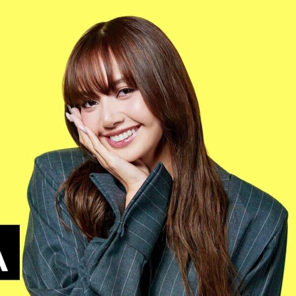 240919 Lisa @ Genius Verified