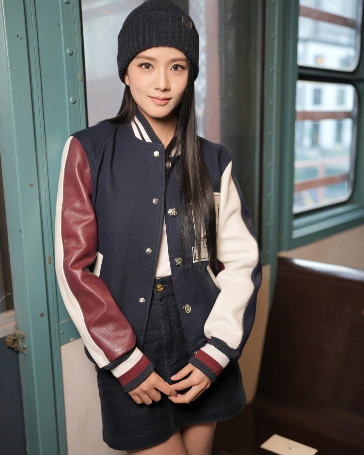 240910 Jisoo @ Tommy Hilfiger SS25 'A New York Moment' fashion show