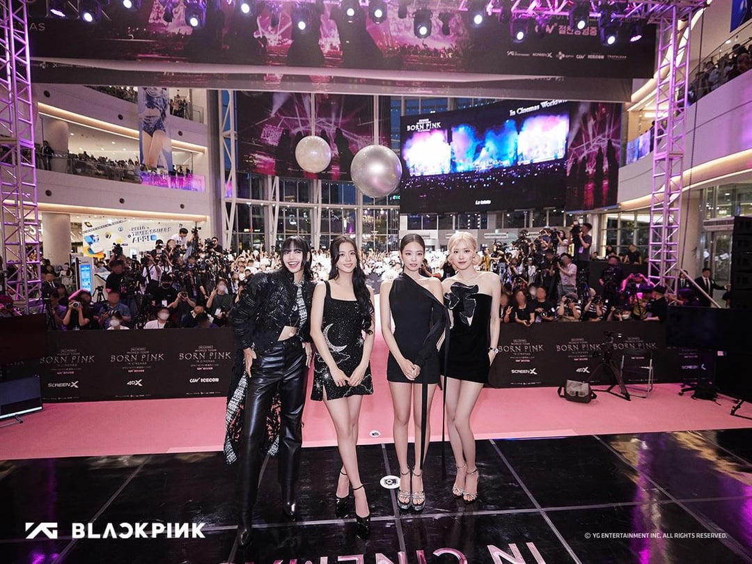 240930 BLACKPINK - WORLD TOUR [BORN PINK] IN CINEMAS PINK CARPET & PINKSTAGE GREETING