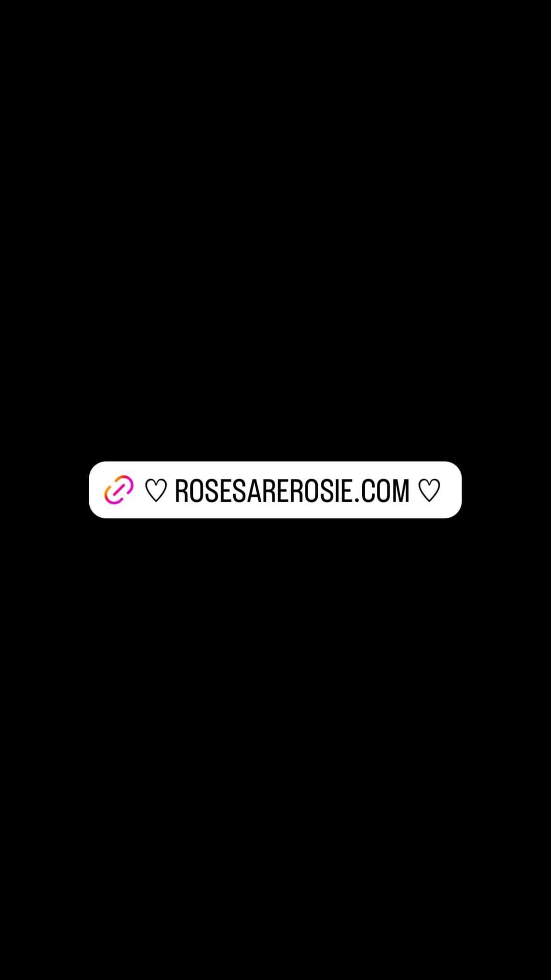 240927 Rosé Official Website | rosesarerosie.com