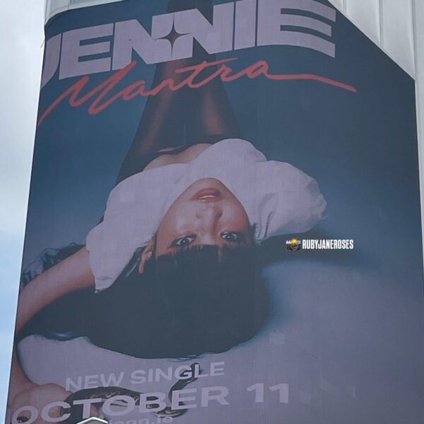 241005 JENNIE - ‘Mantra’ Billboard in Singapore