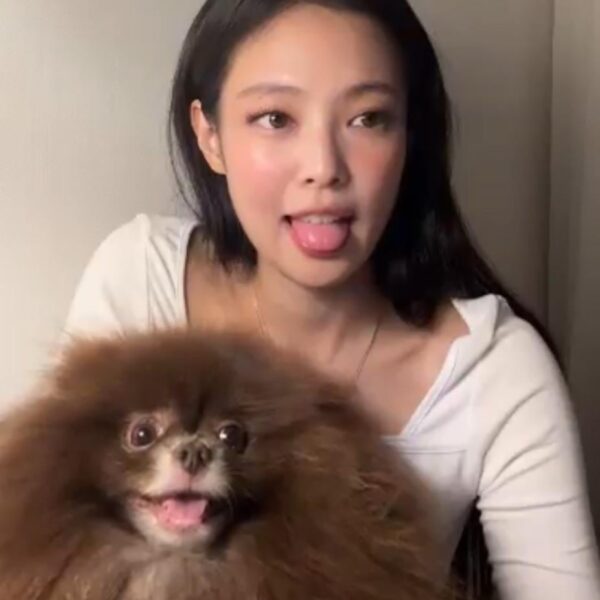 241011 Jennie Weverse Live